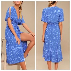 Lulu’s Maretta Floral Wrap Dresses Blue Medium